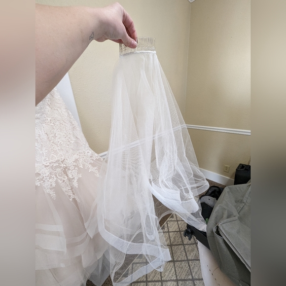 Kitty Chen Wedding Dress - Picture 8 of 8